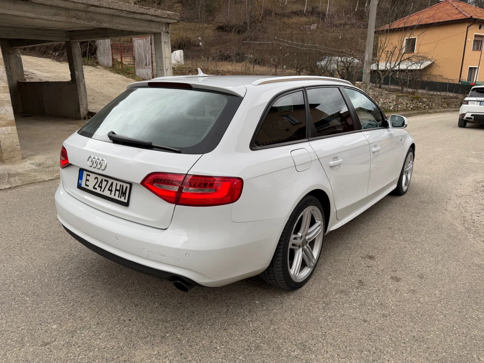 Audi A4 3.0 245 автомат, снимка 4 - Автомобили и джипове - 54332533