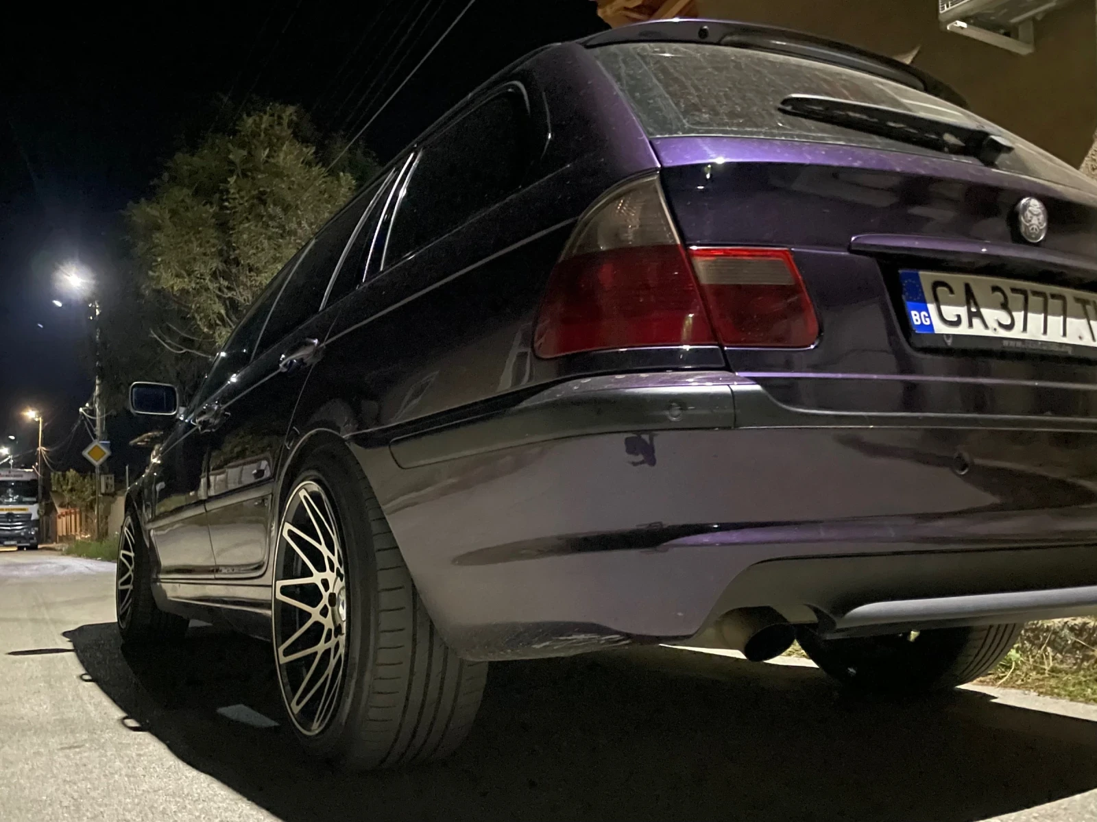 BMW 330  - изображение 5