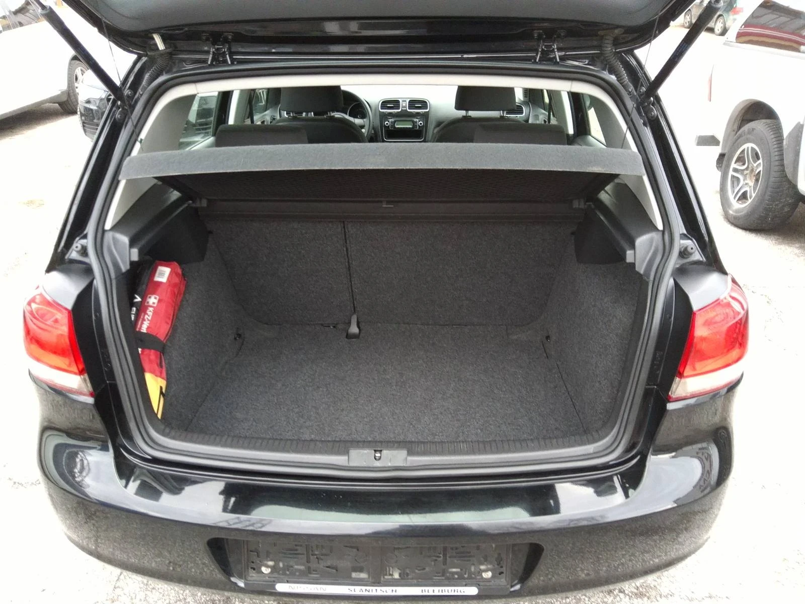 VW Golf 1.6TDI 90PS , снимка 12 - Автомобили и джипове - 53963524