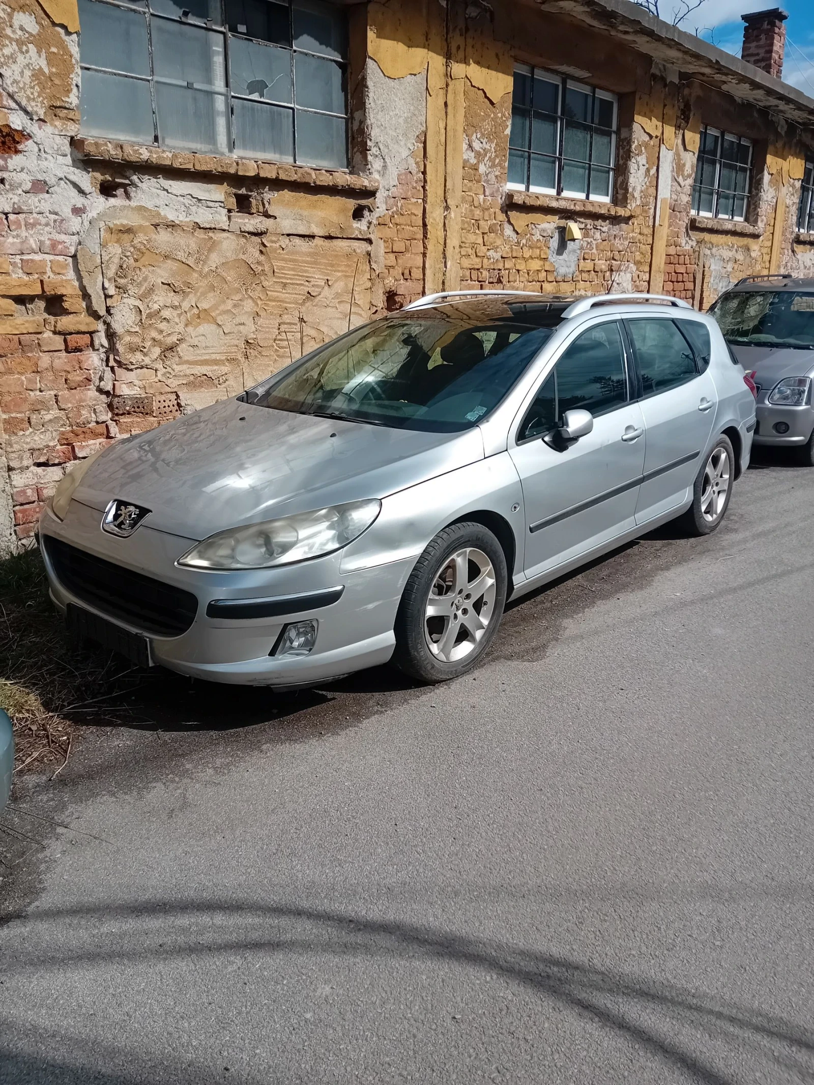 Peugeot 407 Комби 2000куб , снимка 3 - Автомобили и джипове - 54080771