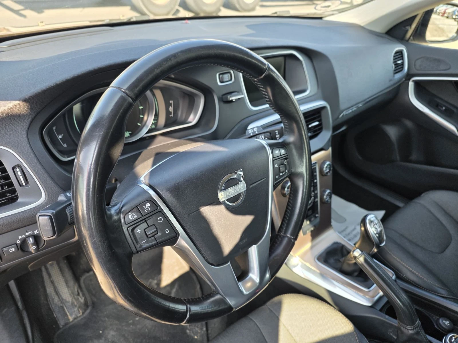Volvo V40 2.2 | Mobile.bg � ����������� 2