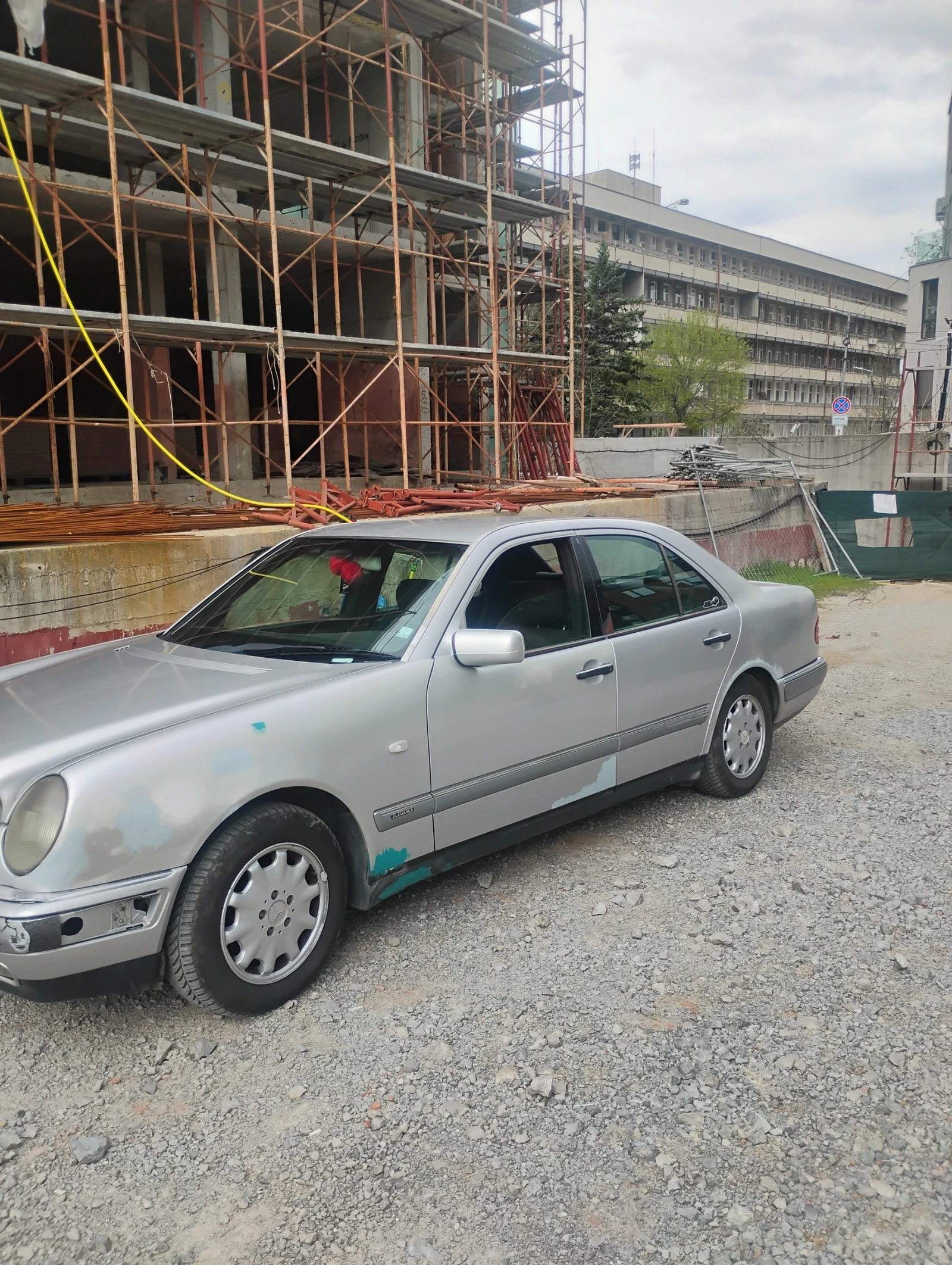 Mercedes-Benz E 200 ������ ��� | Mobile.bg � ����������� 2