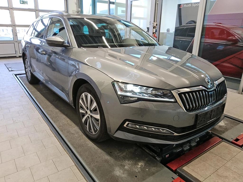 Skoda Superb Combi 2.0 TDI Style