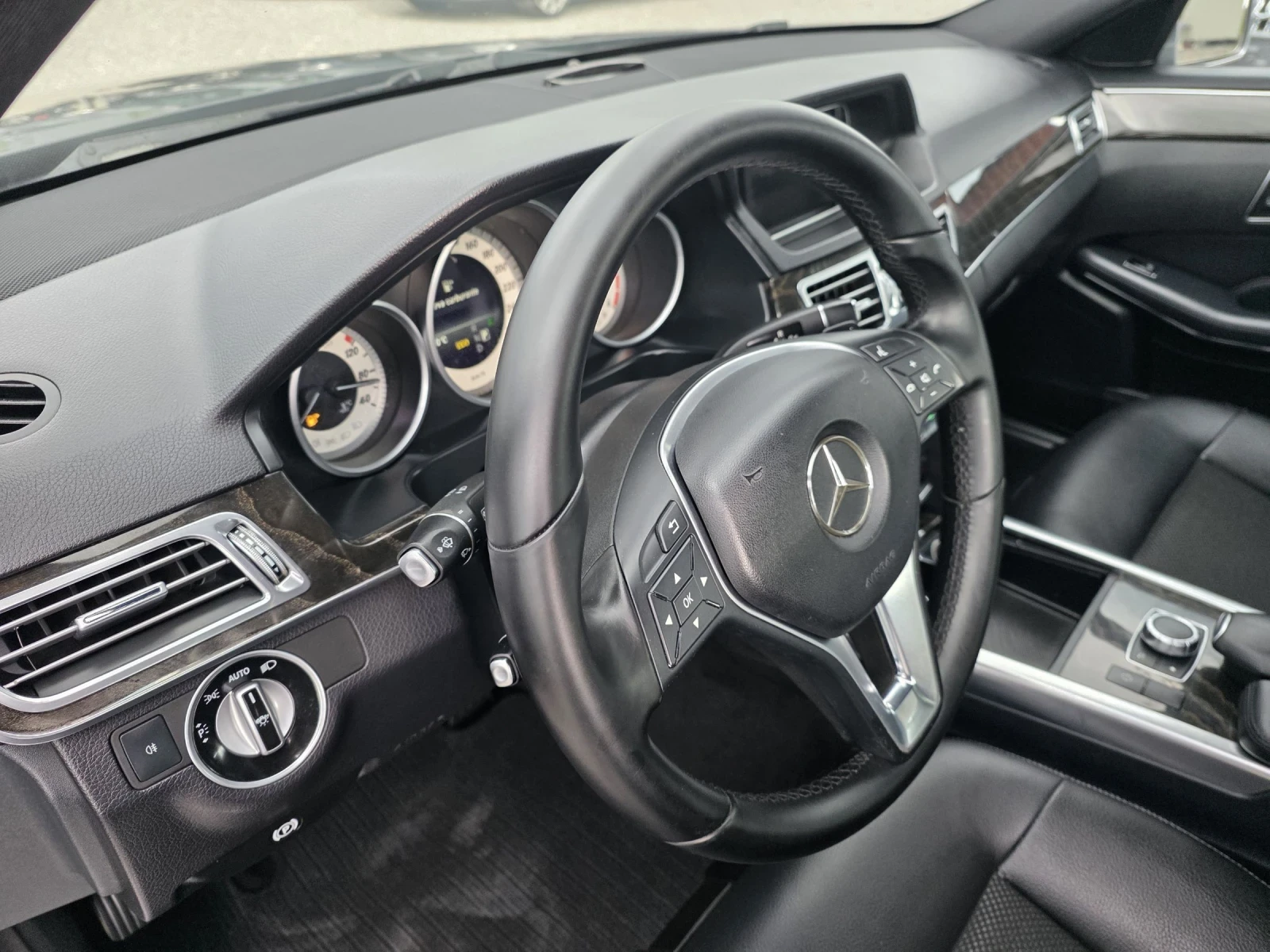 Mercedes-Benz E 220 2.2cdi 170k.c 9Gtronic, снимка 10 - Автомобили и джипове - 54852868