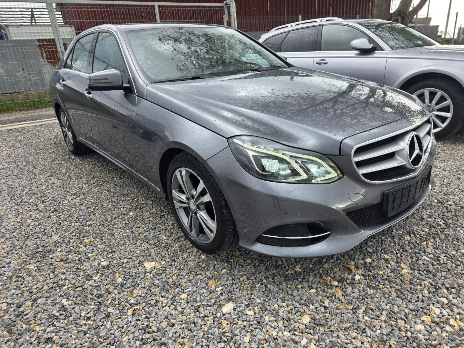 Mercedes-Benz E 220 2.2cdi 170k.c 9Gtronic, снимка 17 - Автомобили и джипове - 54852868