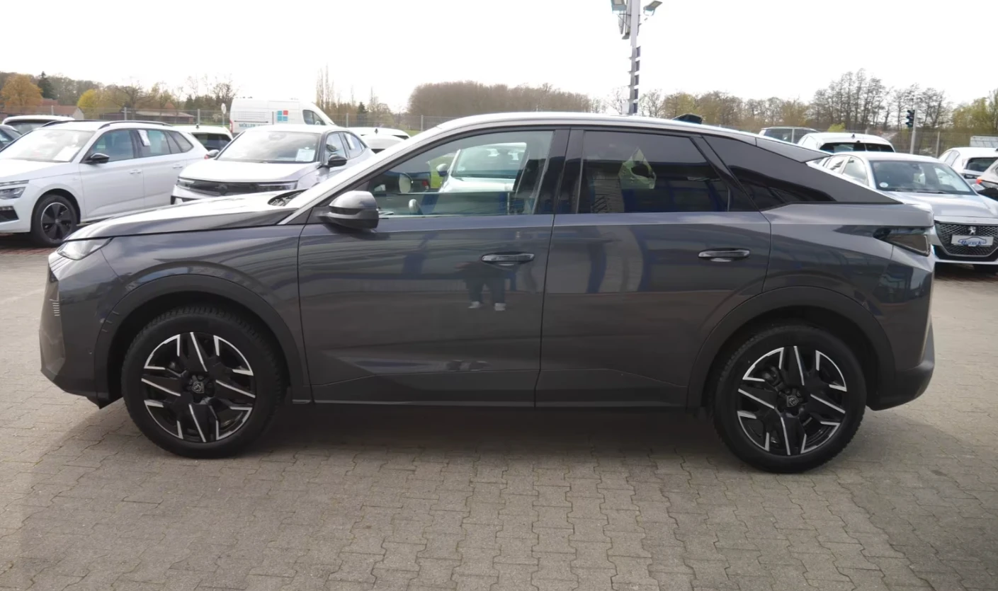 Peugeot 3008 Налично Видео - Hybrid 145 LED/Navi/APP/SHZ/360, снимка 6 - Автомобили и джипове - 55187118