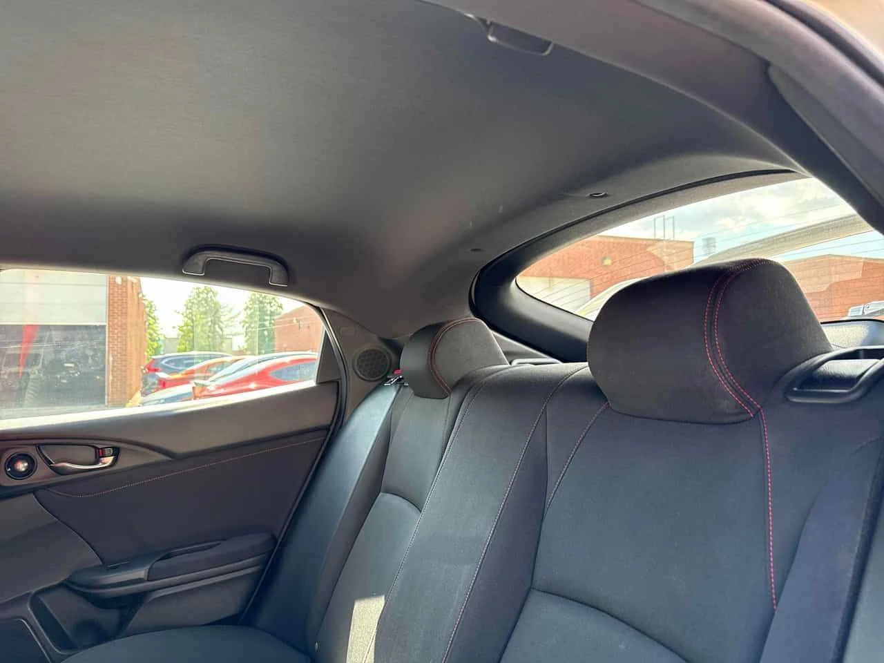 Honda Civic Type R * CARFAX * РЪЧНИ СКОРОСТИ * 2 КЛЮЧА * , снимка 11 - Автомобили и джипове - 55257450