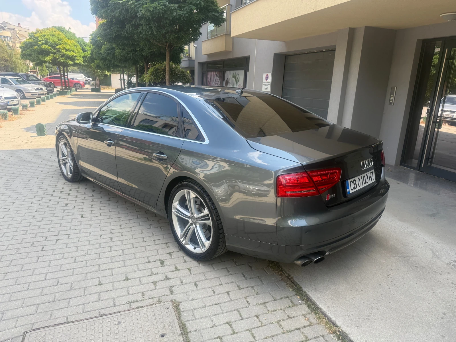 Audi S8, снимка 6 - Автомобили и джипове - 55604198