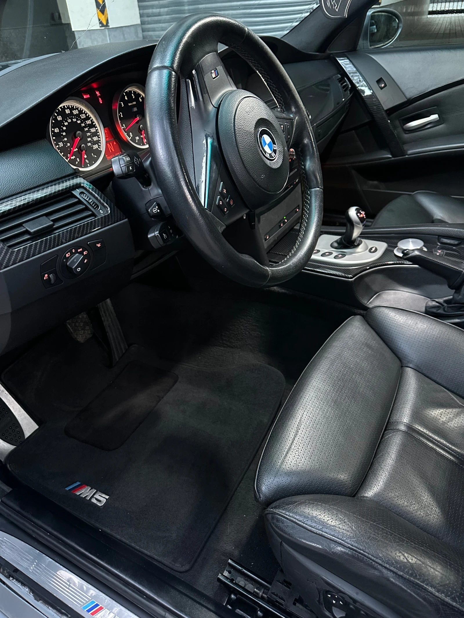 BMW M5 V10 96х.мили, снимка 12 - Автомобили и джипове - 55647552