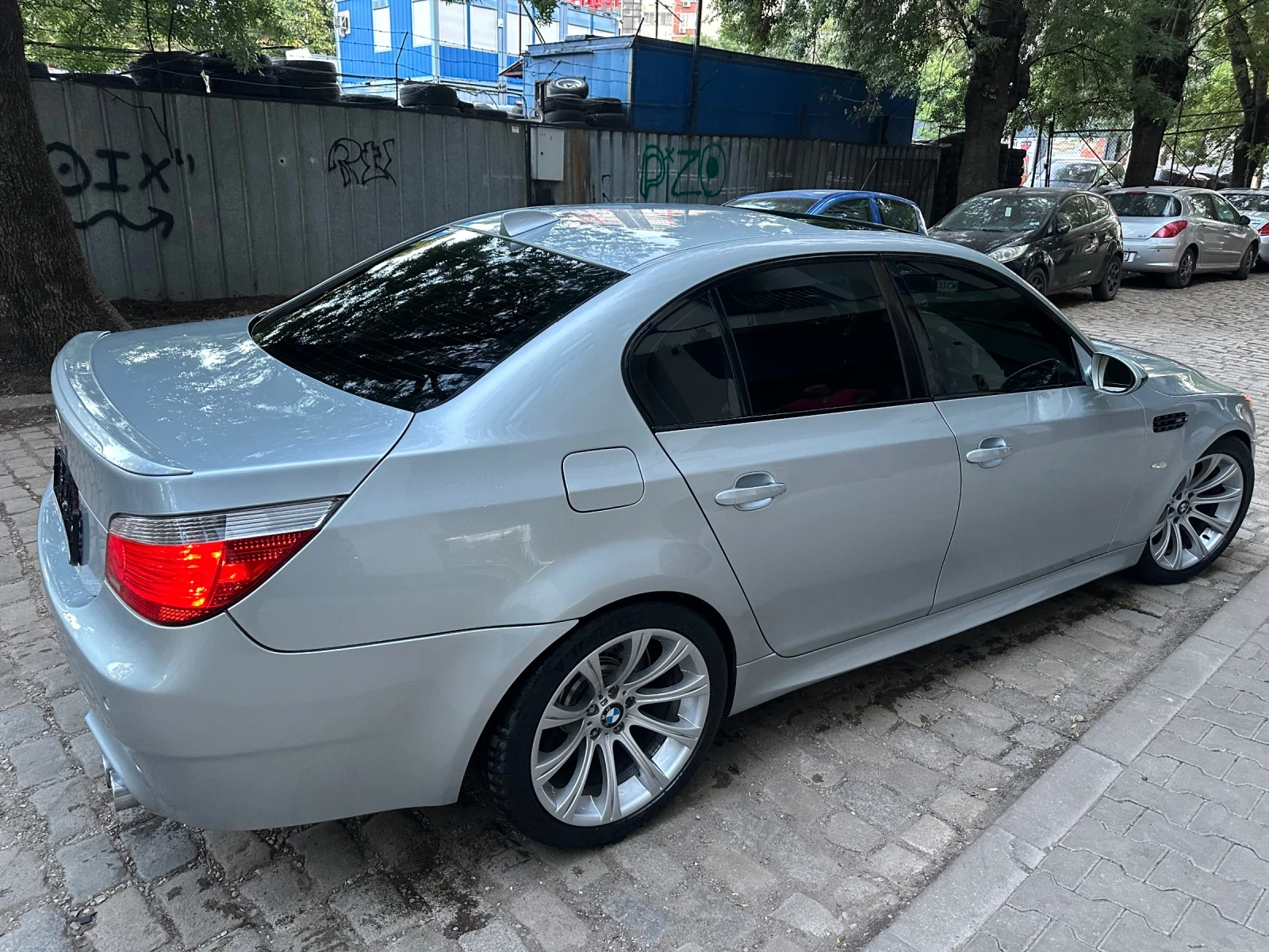 BMW M5 V10 96х.мили, снимка 5 - Автомобили и джипове - 55647552