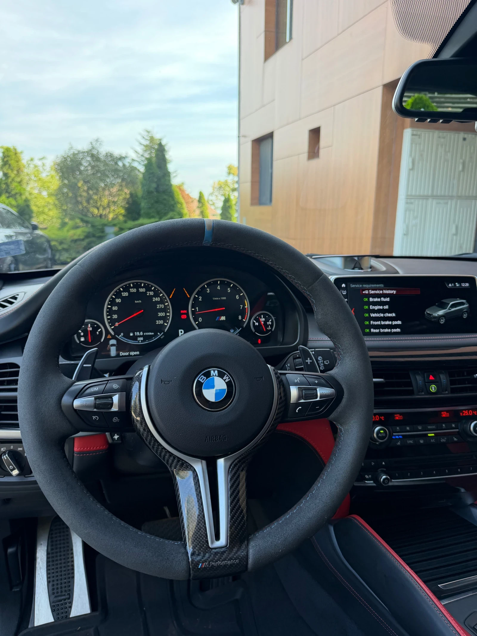 BMW X5M BLACKFIRE Edition, 98 000km, FULL, снимка 10 - Автомобили и джипове - 55952977