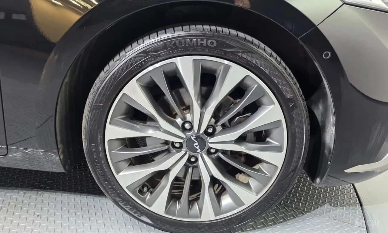 Kia K8 | 360 | ОБДУХВАНЕ | ПАНОРАМА | ДИСТРОНИК, снимка 5 - Автомобили и джипове - 56262238