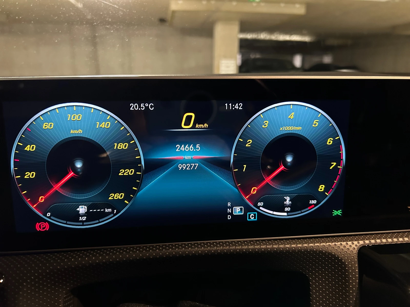 Mercedes-Benz CLA 250 AMG Line 4 MATIC, снимка 11 - Автомобили и джипове - 56289029