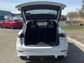 Porsche Cayenne AWD * ГЛАВНО ПРЕДСТАВИТЕЛСТВО НА PORSCHE* , снимка 11