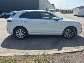 Porsche Cayenne AWD * ГЛАВНО ПРЕДСТАВИТЕЛСТВО НА PORSCHE* , снимка 4