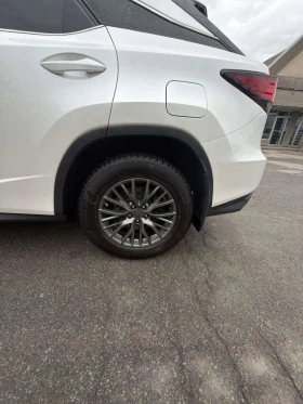 Lexus RX 350 CARFAX /360 CAMERA / DISTRONIC / ПОДГРЕВИ  - 30150 € / 58968.27 лв. - 40042921 4