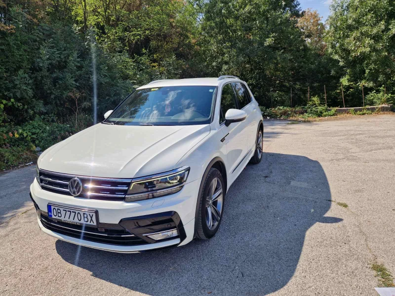 VW Tiguan 2.0 R, снимка 4 - Автомобили и джипове - 46994364