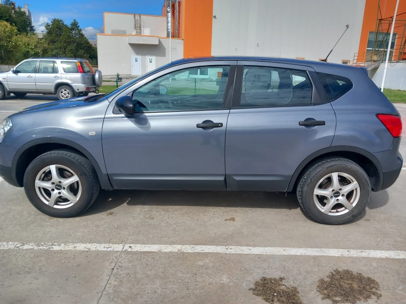 Nissan Qashqai, снимка 2 - Автомобили и джипове - 47522926