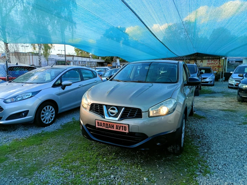 Nissan Qashqai 1.5dci, снимка 2 - Автомобили и джипове - 47638507