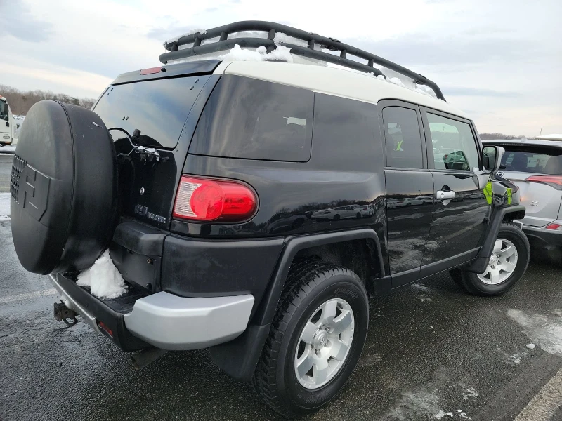 Toyota Fj cruiser, снимка 6 - Автомобили и джипове - 48725096