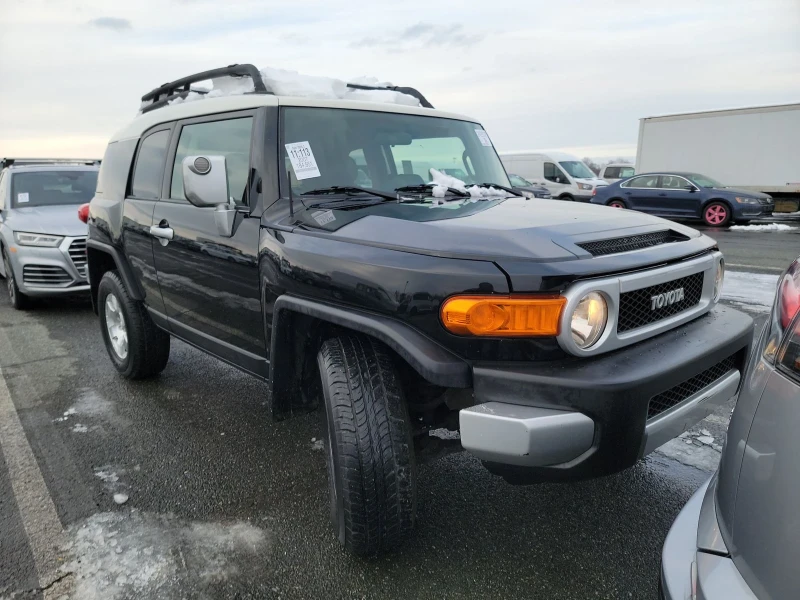 Toyota Fj cruiser, снимка 1 - Автомобили и джипове - 48725096