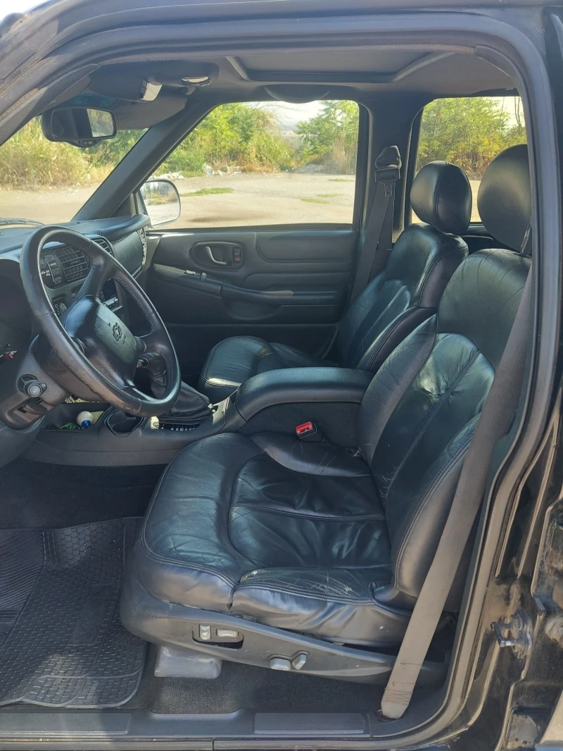 Chevrolet Blazer S10 LT, снимка 13 - Автомобили и джипове - 52372113