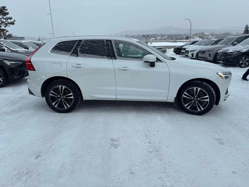 Volvo XC60 * Momentum * CARFAX * ЗАДНА КАМЕРА* ПОДГРЕВ, снимка 3 - Автомобили и джипове - 53252722