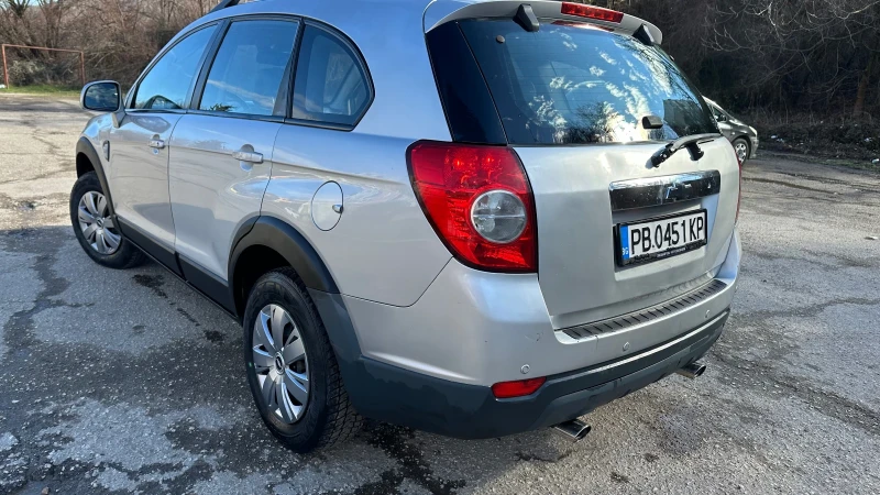 Chevrolet Captiva 2.0d-4x4-7места-Печка, снимка 3 - Автомобили и джипове - 53446845