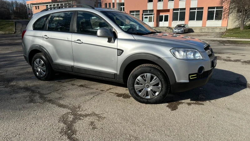 Chevrolet Captiva 2.0d-4x4-7места-Печка, снимка 2 - Автомобили и джипове - 53446845