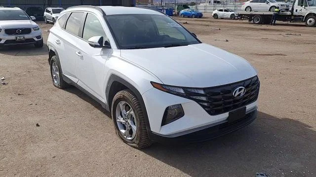 Hyundai Tucson 2.5L 4 All wheel drive