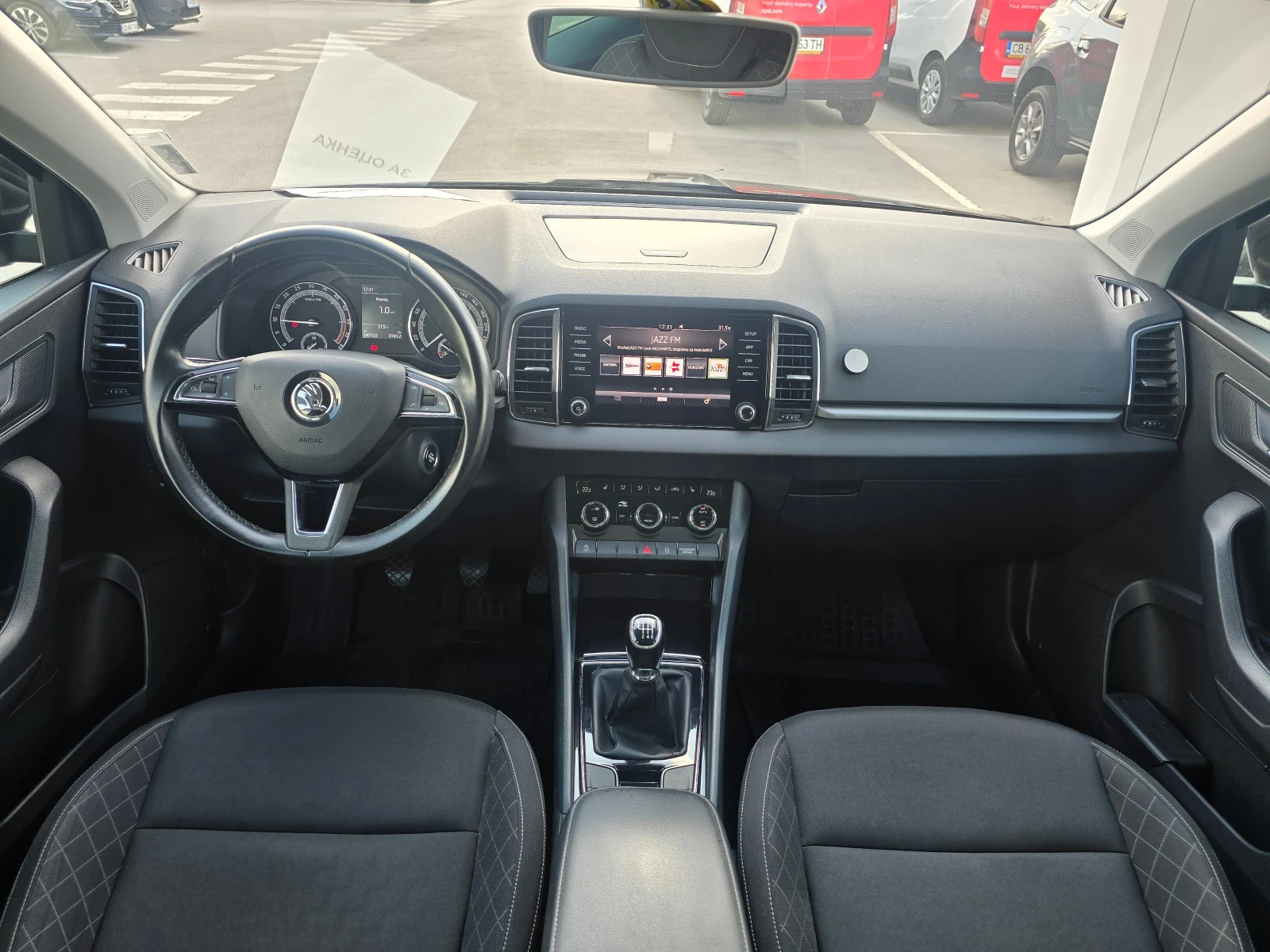 Skoda Karoq 1.6 TDI - изображение 8