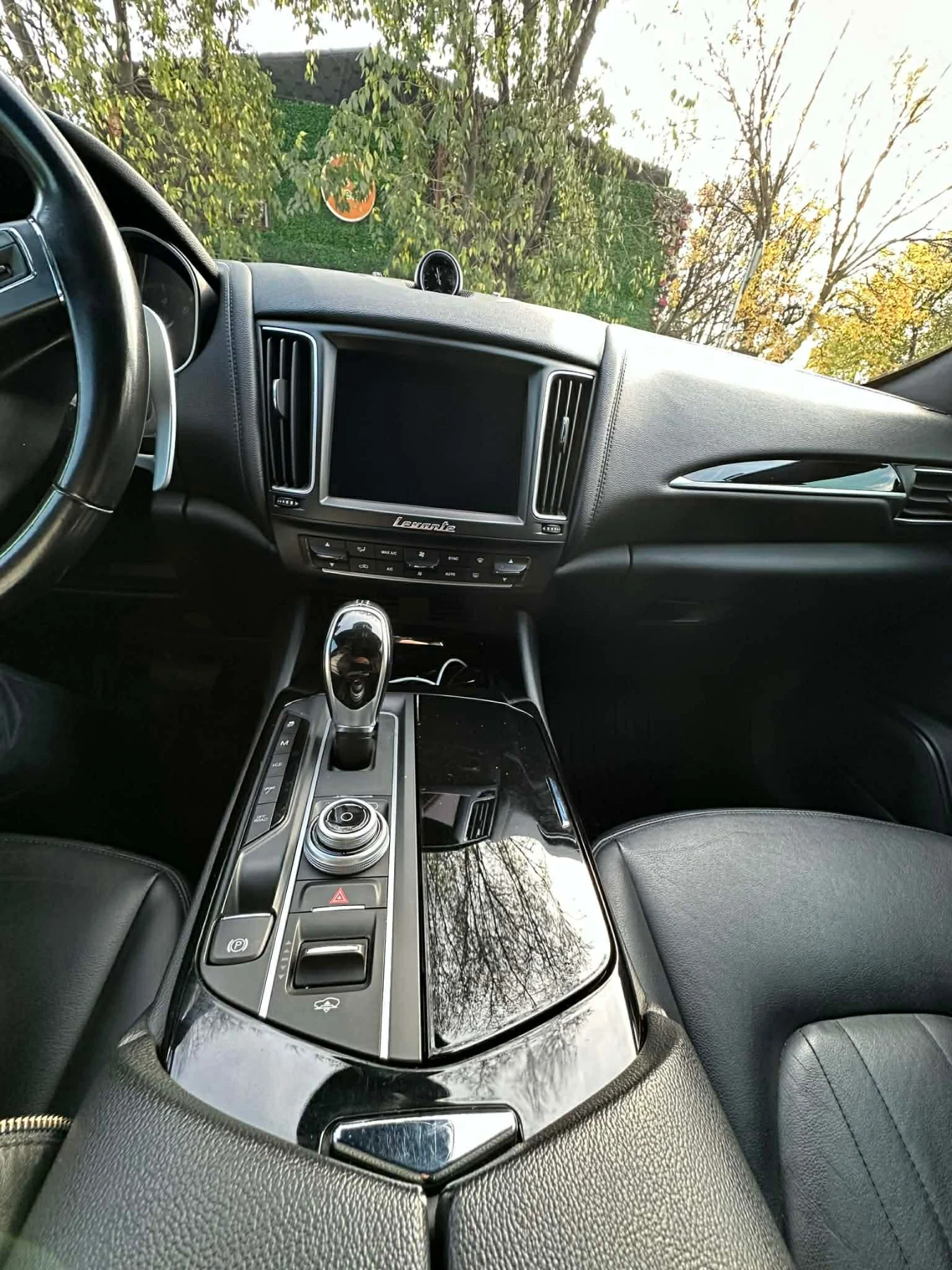 Maserati Levante SQ4 - изображение 10