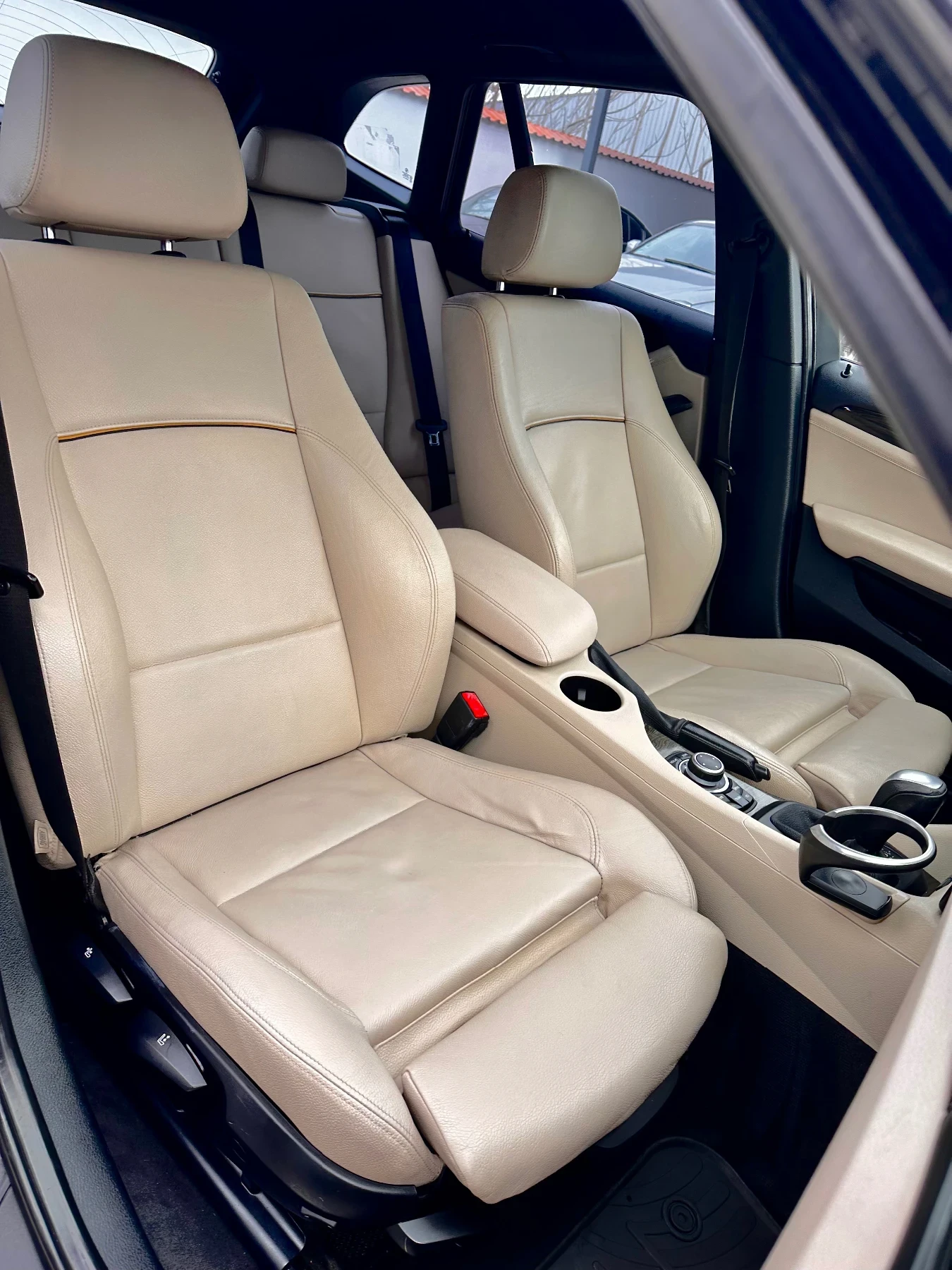 BMW X1 X-drive / НАВИГАЦИЯ / АВТОМАТИК - изображение 10