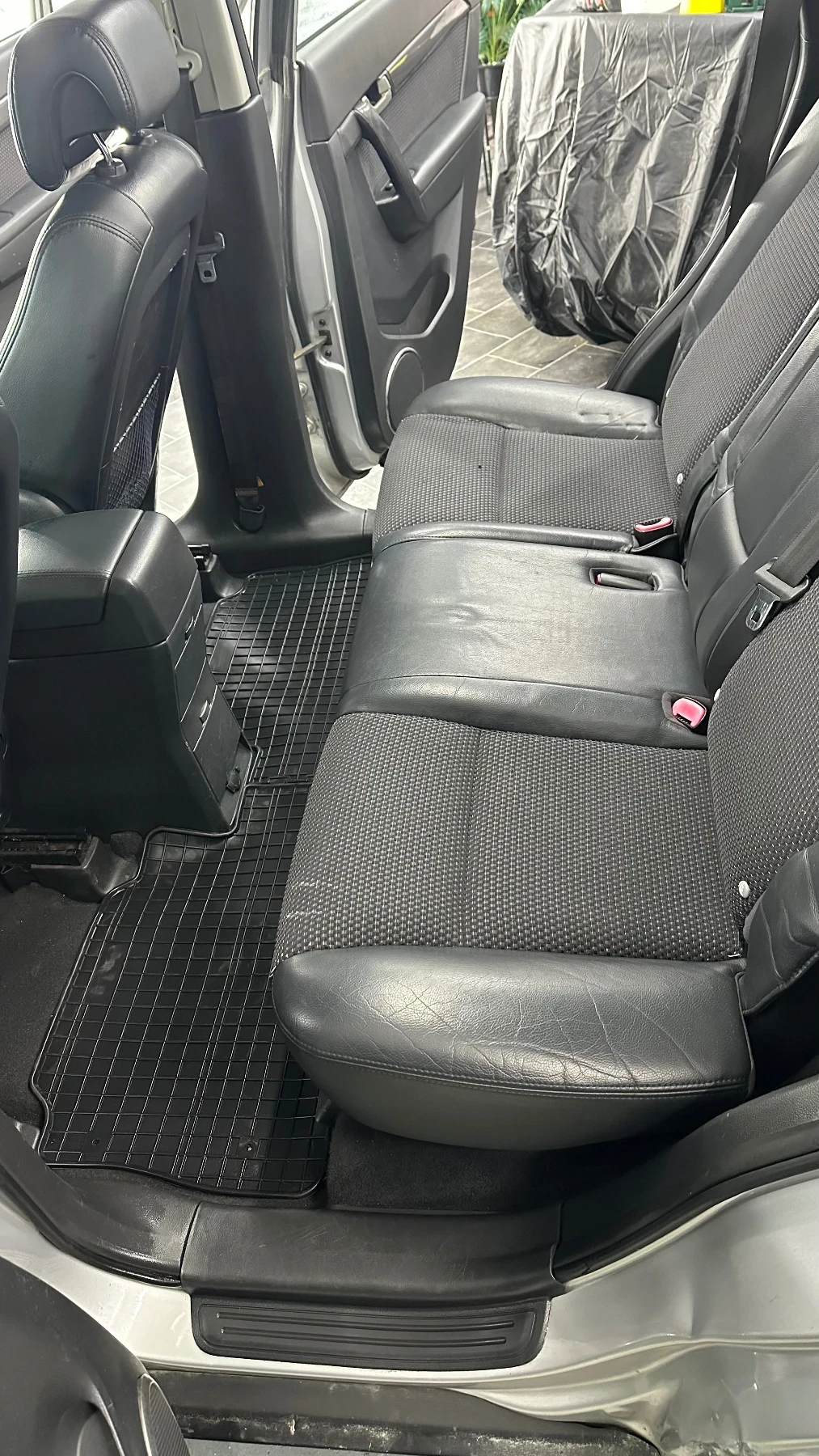 Chevrolet Captiva 2.0d-4x4-7места-Печка - изображение 9