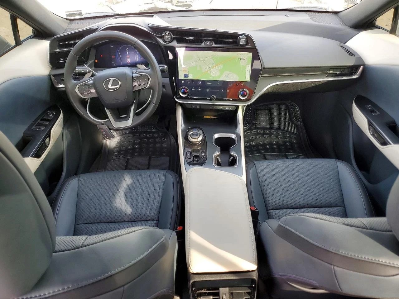 Lexus RZ 450E PREMIUM, снимка 8 - Автомобили и джипове - 53751754