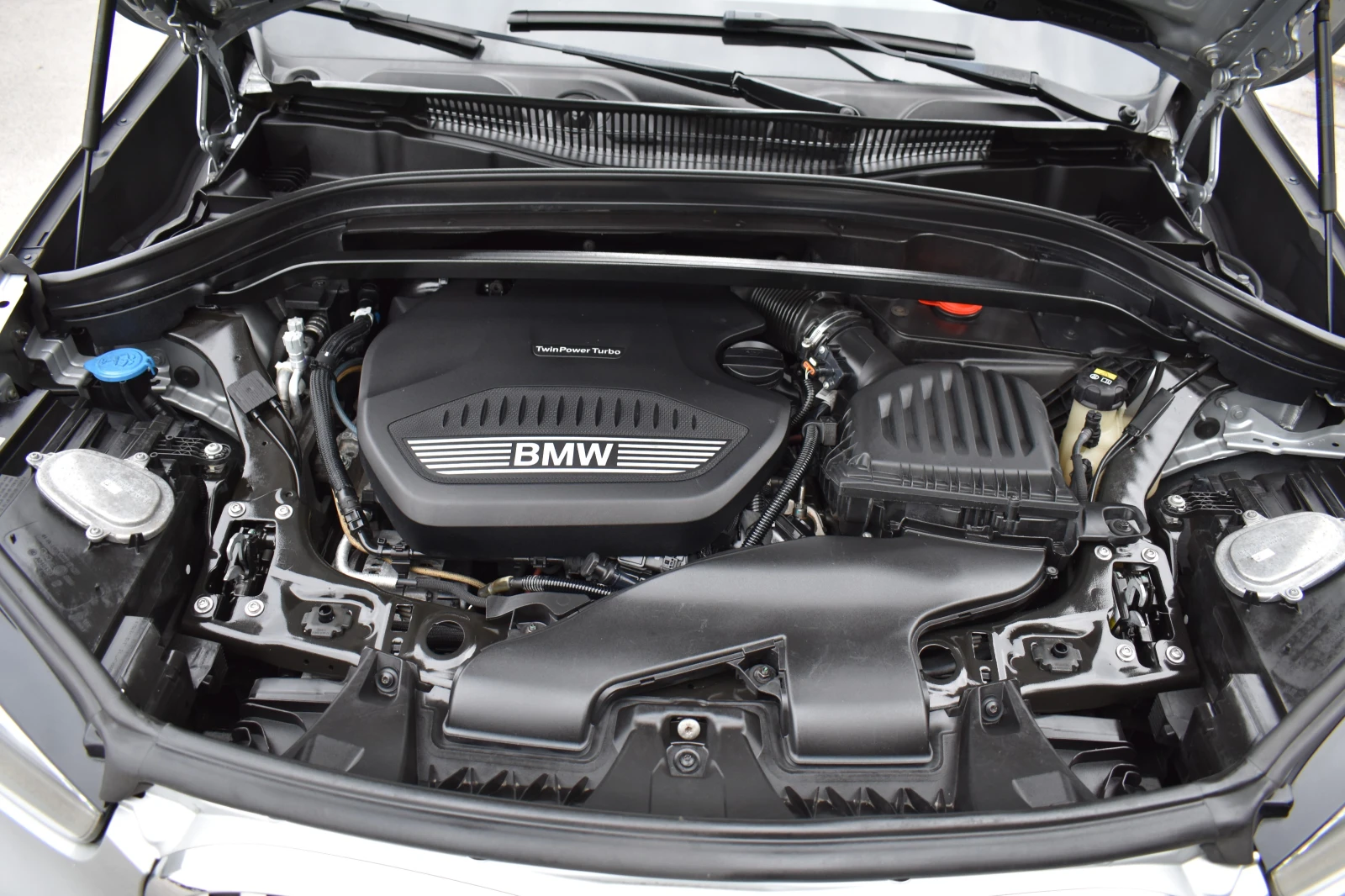 BMW X1 2.0XDIVE= X-LINE= HUD= HARMAN= КОЖА= ТОП!!!, снимка 14 - Автомобили и джипове - 54058680