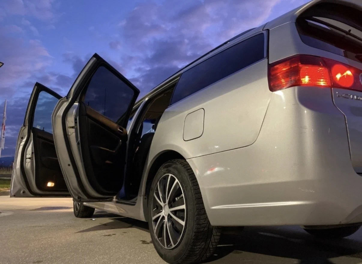 Honda Accord 2.2 i-CTDi, снимка 12 - Автомобили и джипове - 54247962