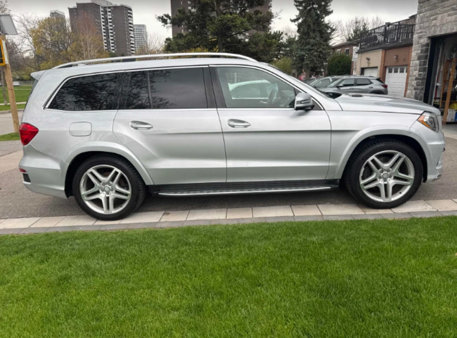 Mercedes-Benz GL 350 BLUETEC CARFAX, снимка 3 - Автомобили и джипове - 54462500