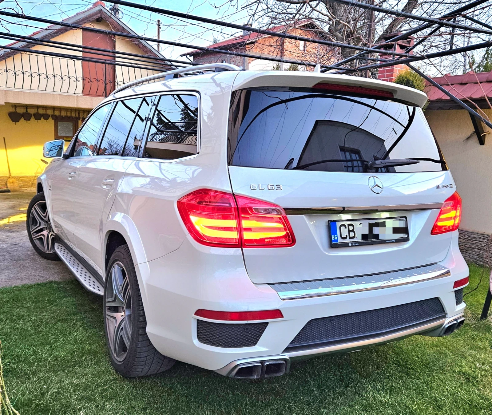Mercedes-Benz GL 63 AMG 4х4/от България/всички екстри/140К реални км., снимка 3 - Автомобили и джипове - 54582368