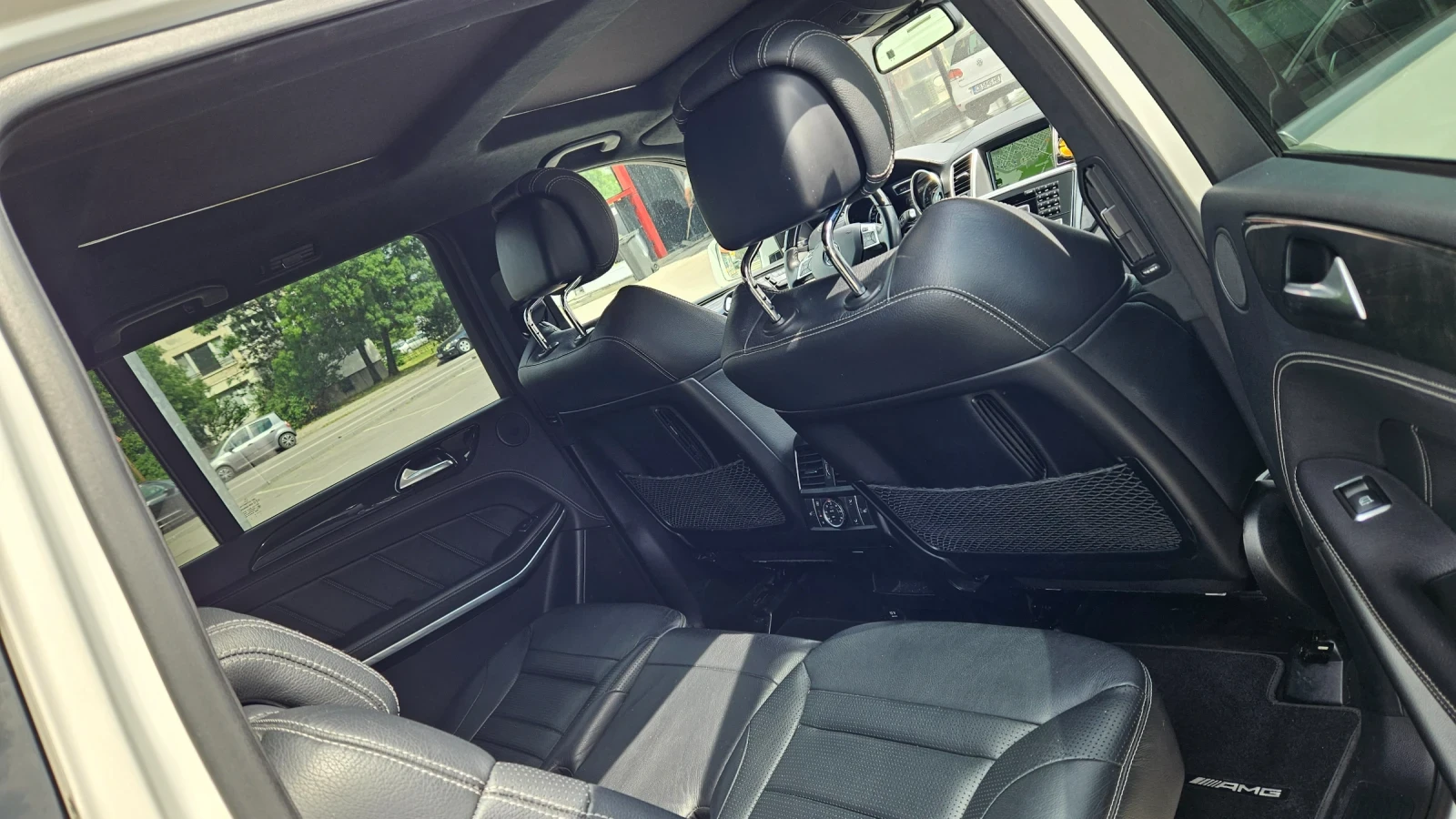 Mercedes-Benz GL 63 AMG 4х4/от България/всички екстри/140К км реални , снимка 13 - Автомобили и джипове - 54582368