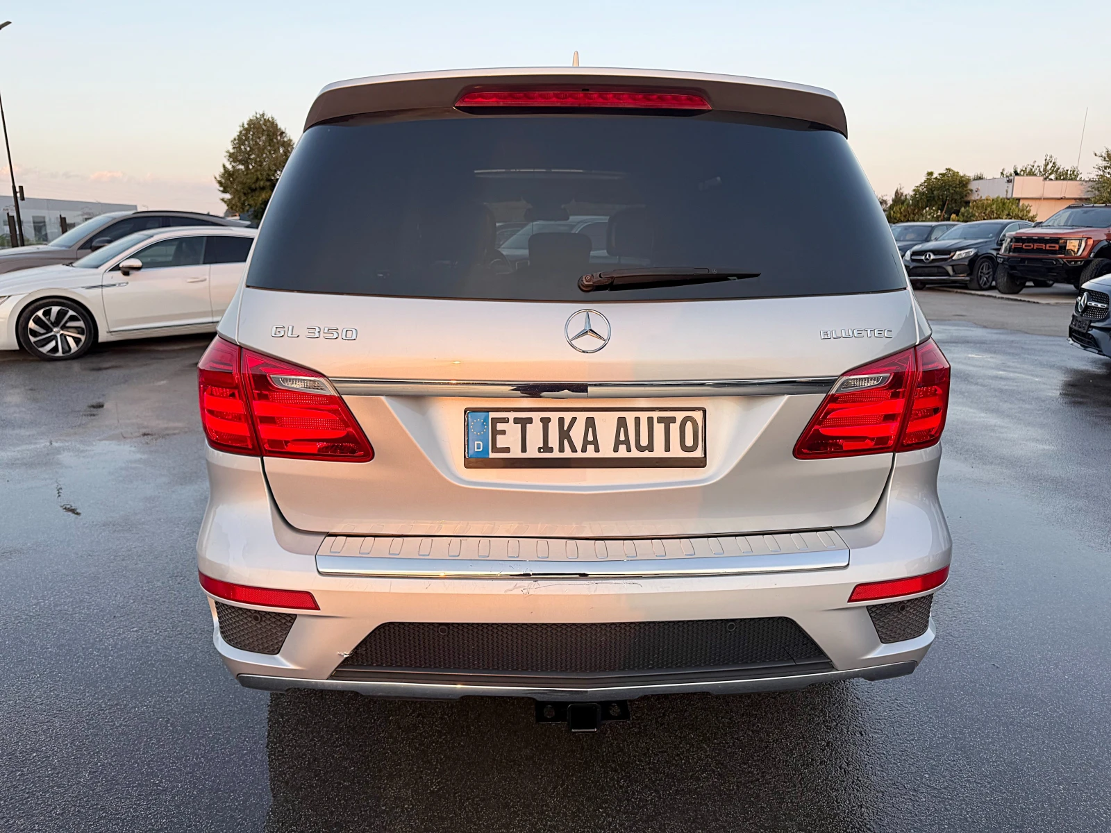 Mercedes-Benz GL 350 AMG-PANORAMA-HARMAN KARDON-360KAMERI-VAKUM-7MESTA!, снимка 6 - Автомобили и джипове - 55879881