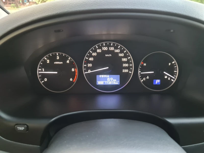 Hyundai Starex GRAND STAREX 2.5 CRDI VGT 5-SEATER, снимка 14 - Бусове и автобуси - 50801529