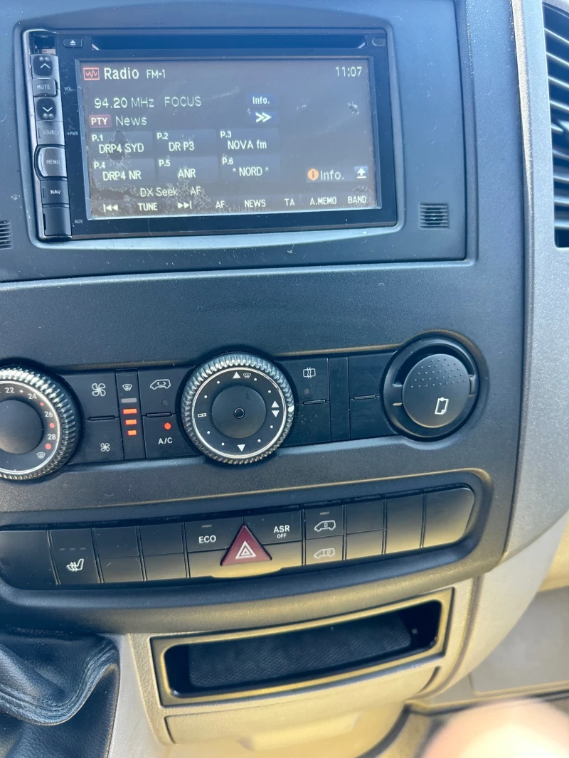 Mercedes-Benz Sprinter 316 КЛИМАТИК, ТЕМПОМАТ, НОВ ВНОС, снимка 12 - Бусове и автобуси - 52596174