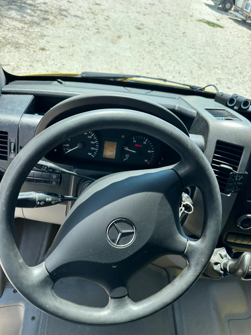 Mercedes-Benz Sprinter 316 КЛИМАТИК, ТЕМПОМАТ, НОВ ВНОС, снимка 9 - Бусове и автобуси - 52596174