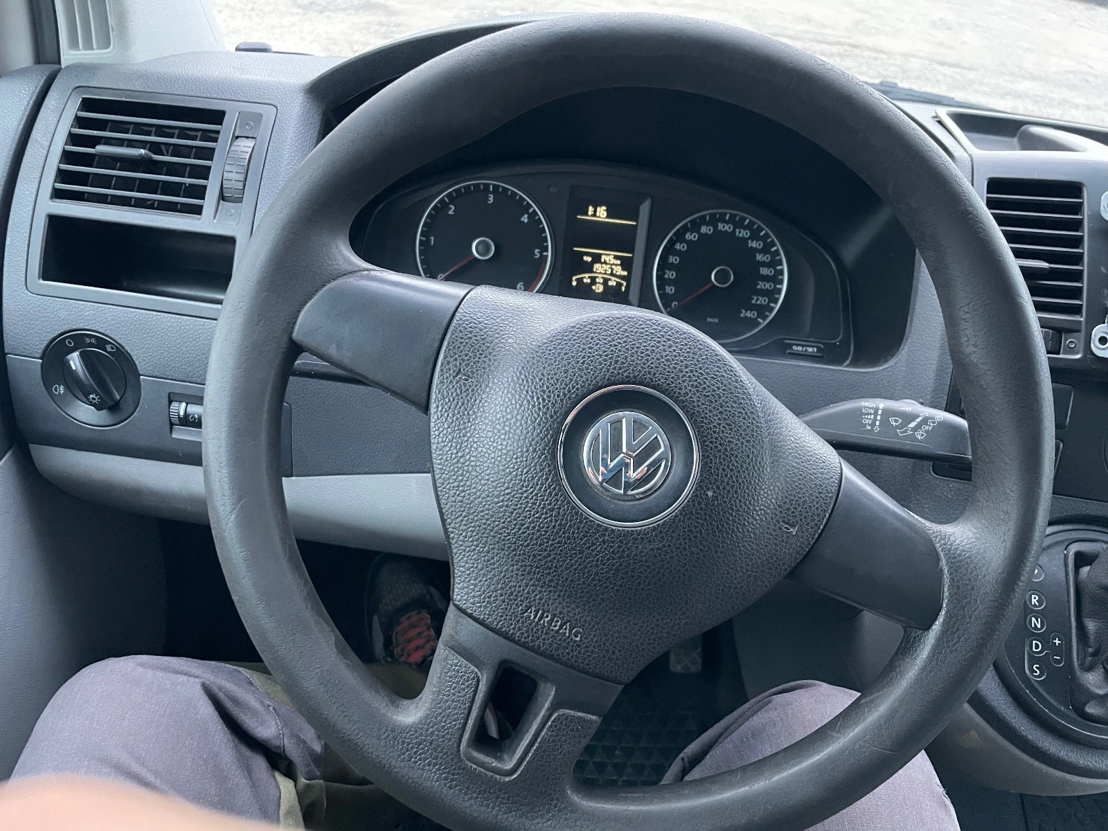 VW Transporter 2.0 TDI 180 ps Long  - изображение 8