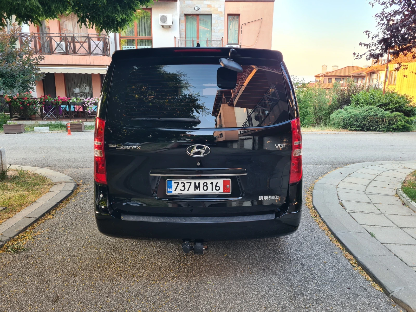 Hyundai Starex GRAND STAREX 2.5 CRDI VGT 5-SEATER - изображение 4