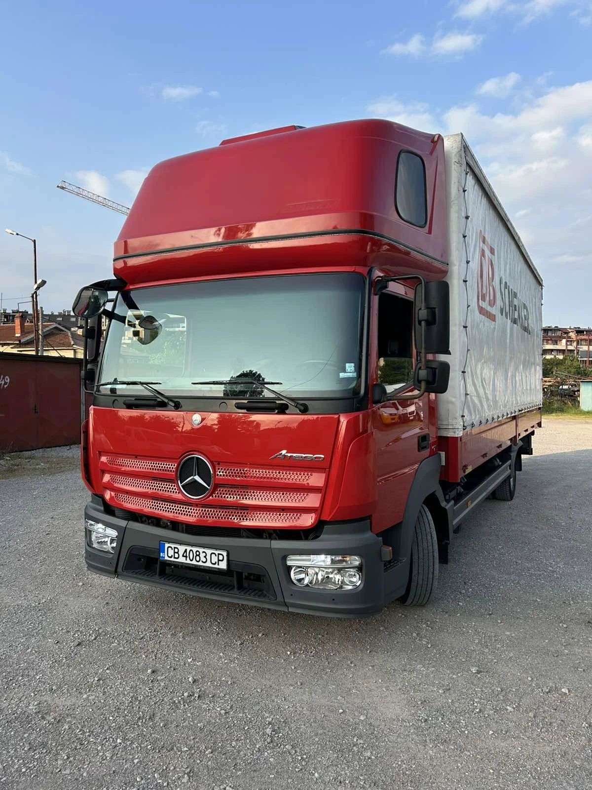 Mercedes-Benz Atego 818