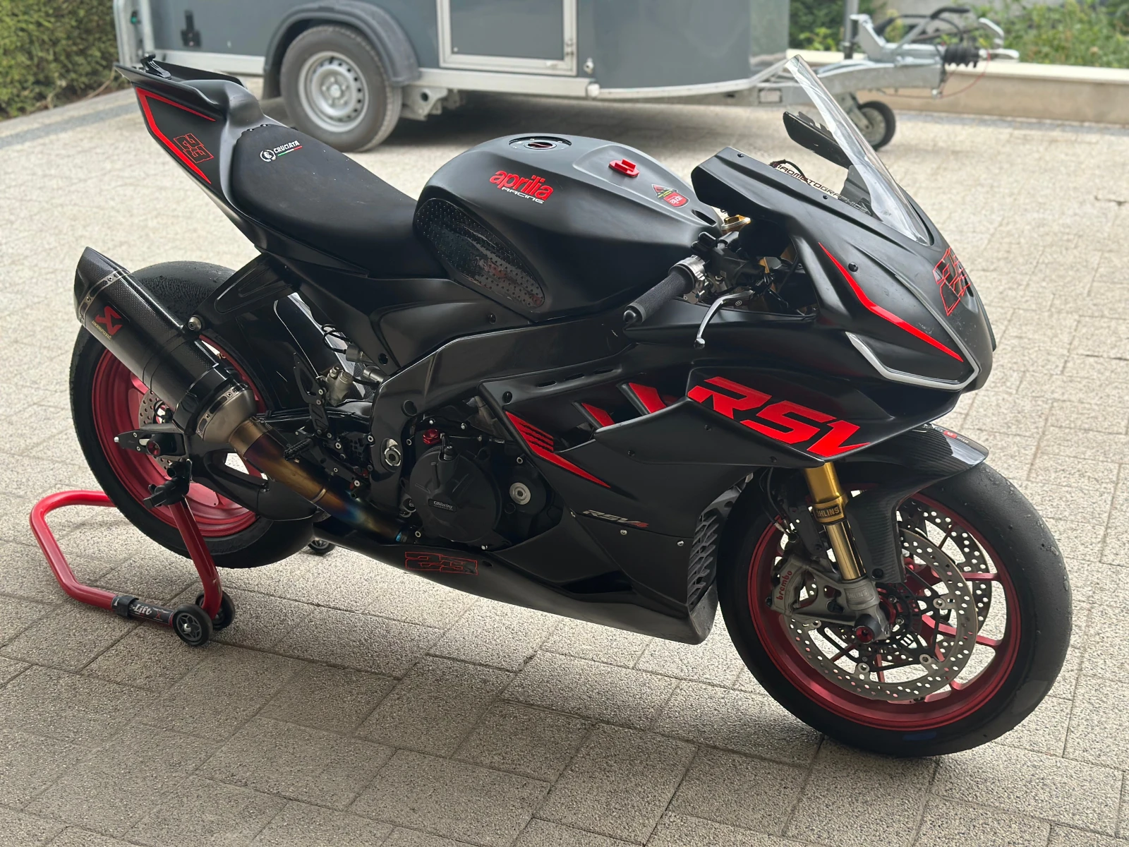 Aprilia RSV4 Factory - изображение 3