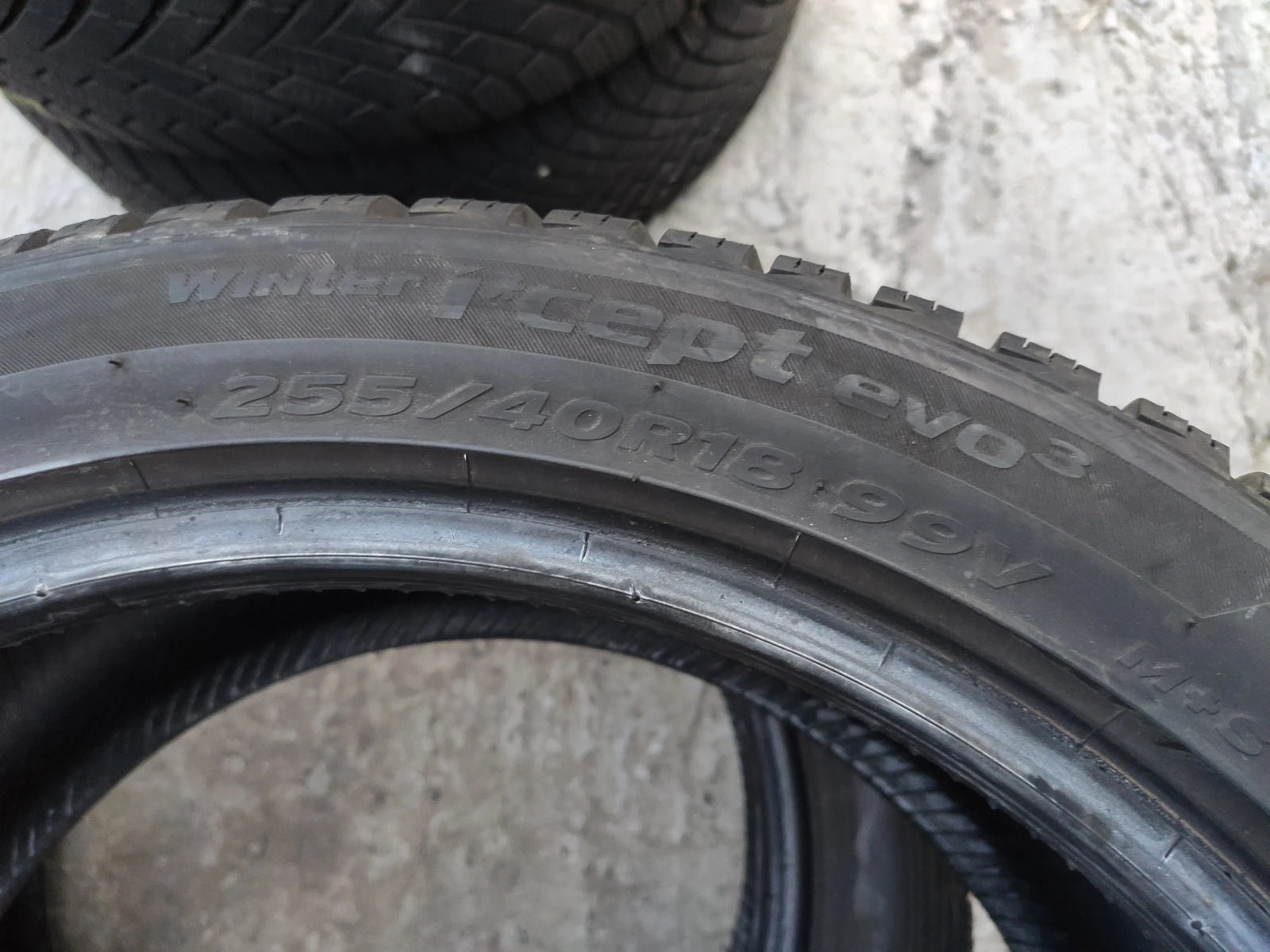  255/40R18 | Mobile.bg   5