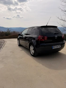 VW Golf 2.0 TDI, снимка 2